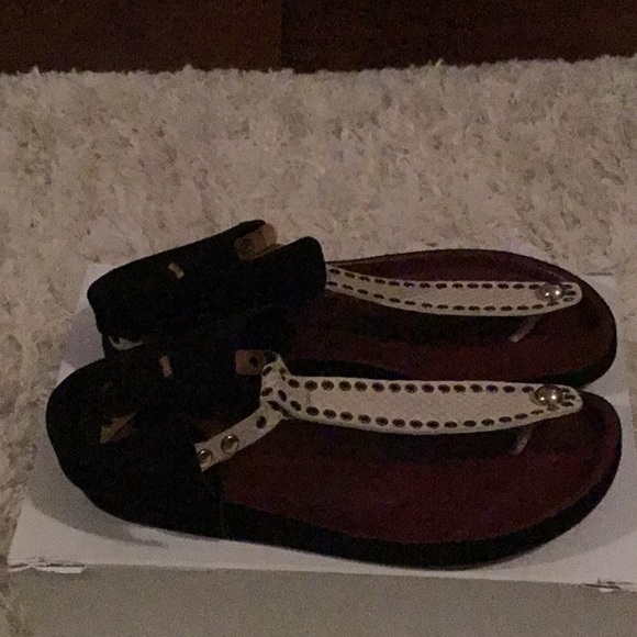 Isabel Marant Lapsy Sandal - Picture 2 of 8